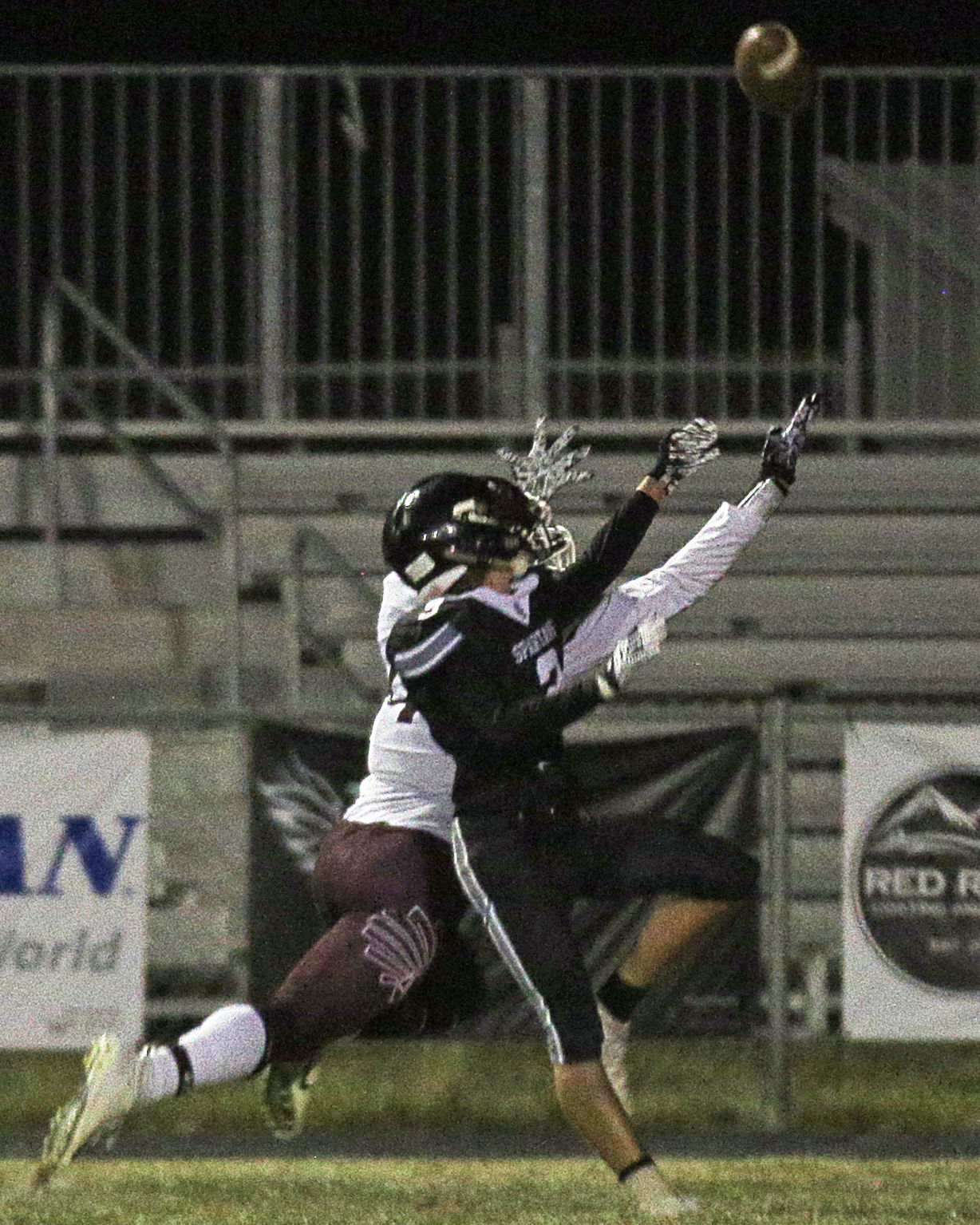 Elko at Spring Creek Football 35.jpg